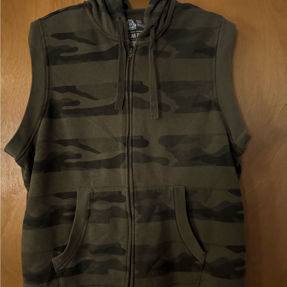 American Rag Camouflage Zip Up Sweater